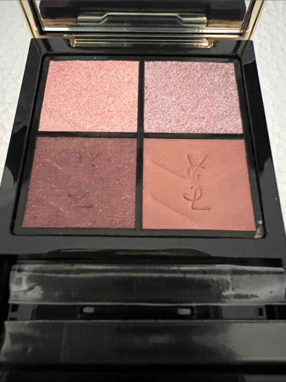 Yves Saint Laurent Couture Mini Clutch -400 Babylone Roses